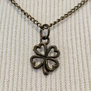 Antiqued goldtone 4 leaf clover necklace